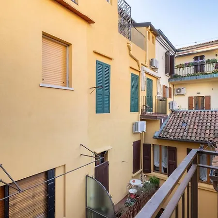 Apartamento Casa Petronio Center *