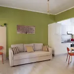 דירה Casa Petronio Center *