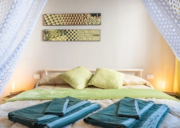 Casa Petronio Center *