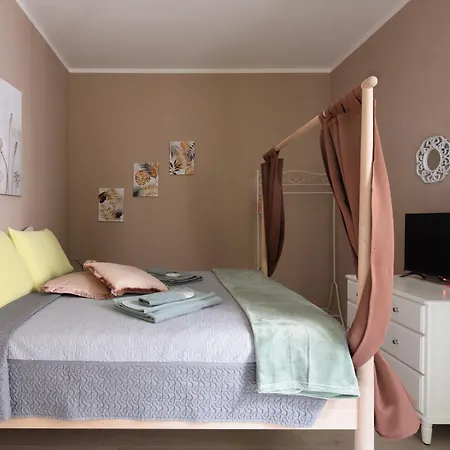 Casa Petronio Center * Болонья