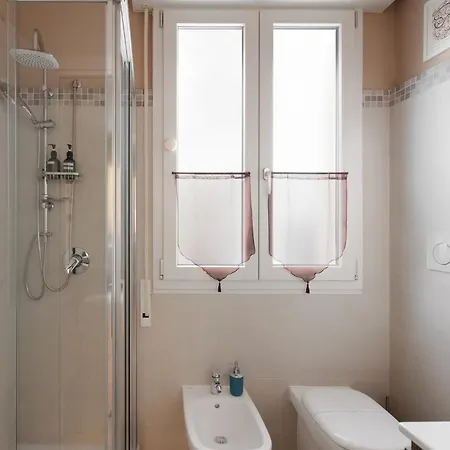 Casa Petronio Center * Bolonya