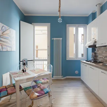 Casa Petronio Center *