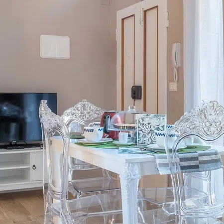 Casa Petronio Center * Bologna