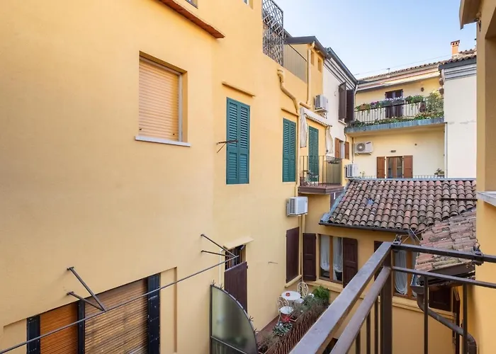 شقة Casa Petronio Center *