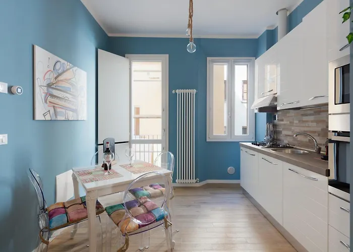 Casa Petronio Center *